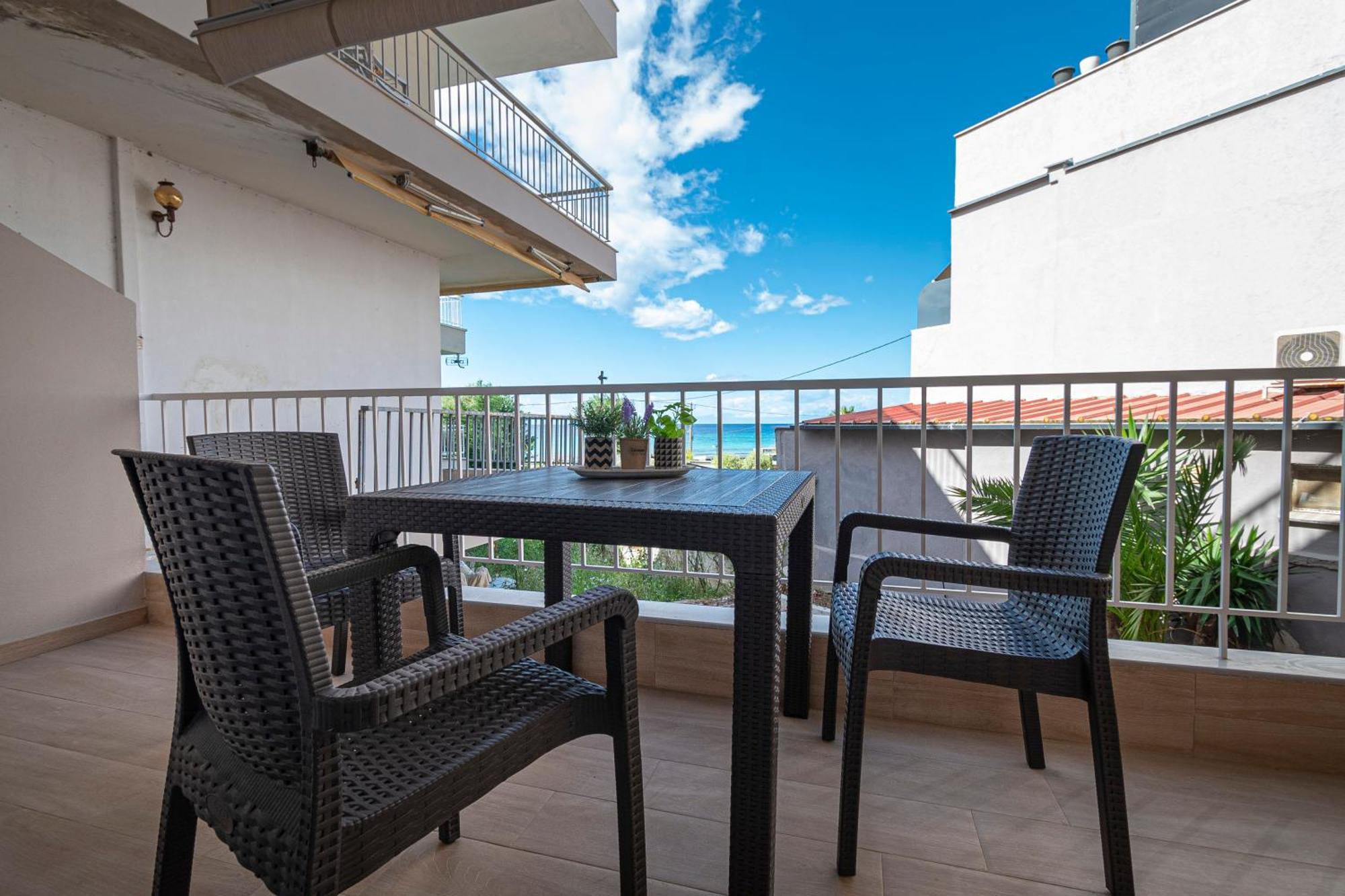 Sabbia Apartments Seafront By Rentalspro Services - Nea Moudania Halkidiki Kültér fotó